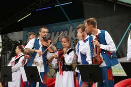 1920 - zdjęcie nr 1