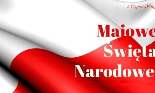 Flaga z napisem Majowe święta narodowe