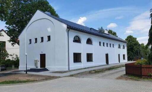 Spichlerz od strony przedszkola