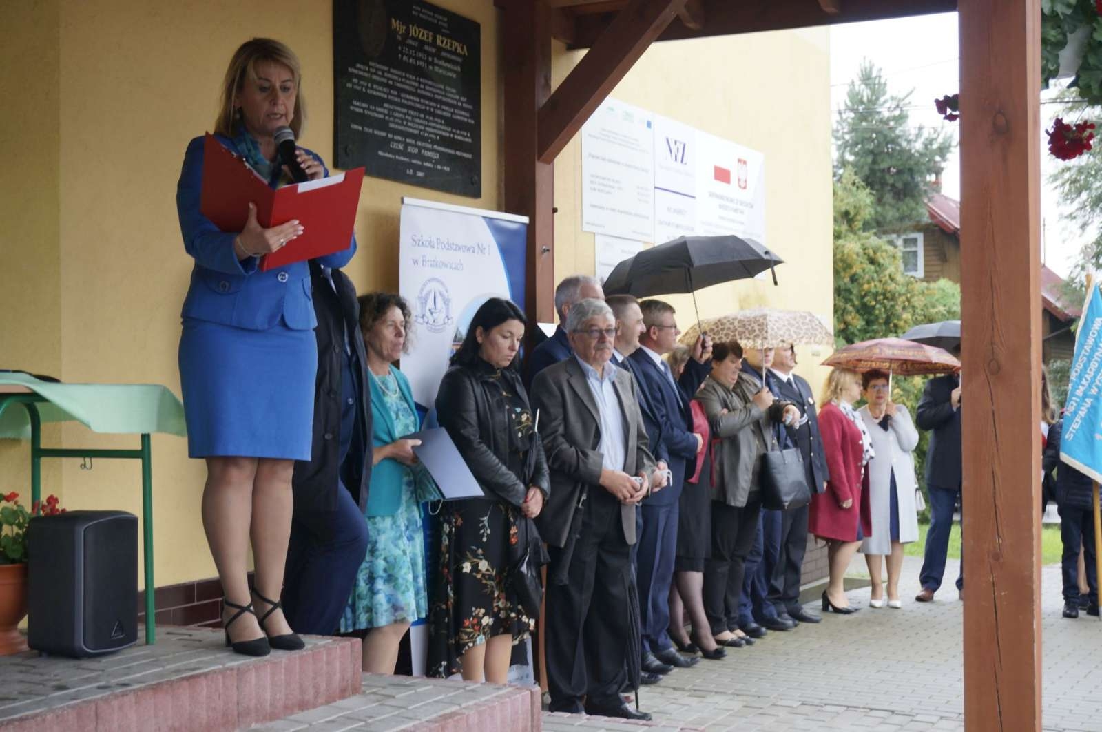 Pani Dyrektor Joanna Różańska wita zaproszonych gości