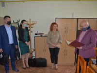 2020-05-28_przekazadnie_laptopow - zdjęcie nr 4